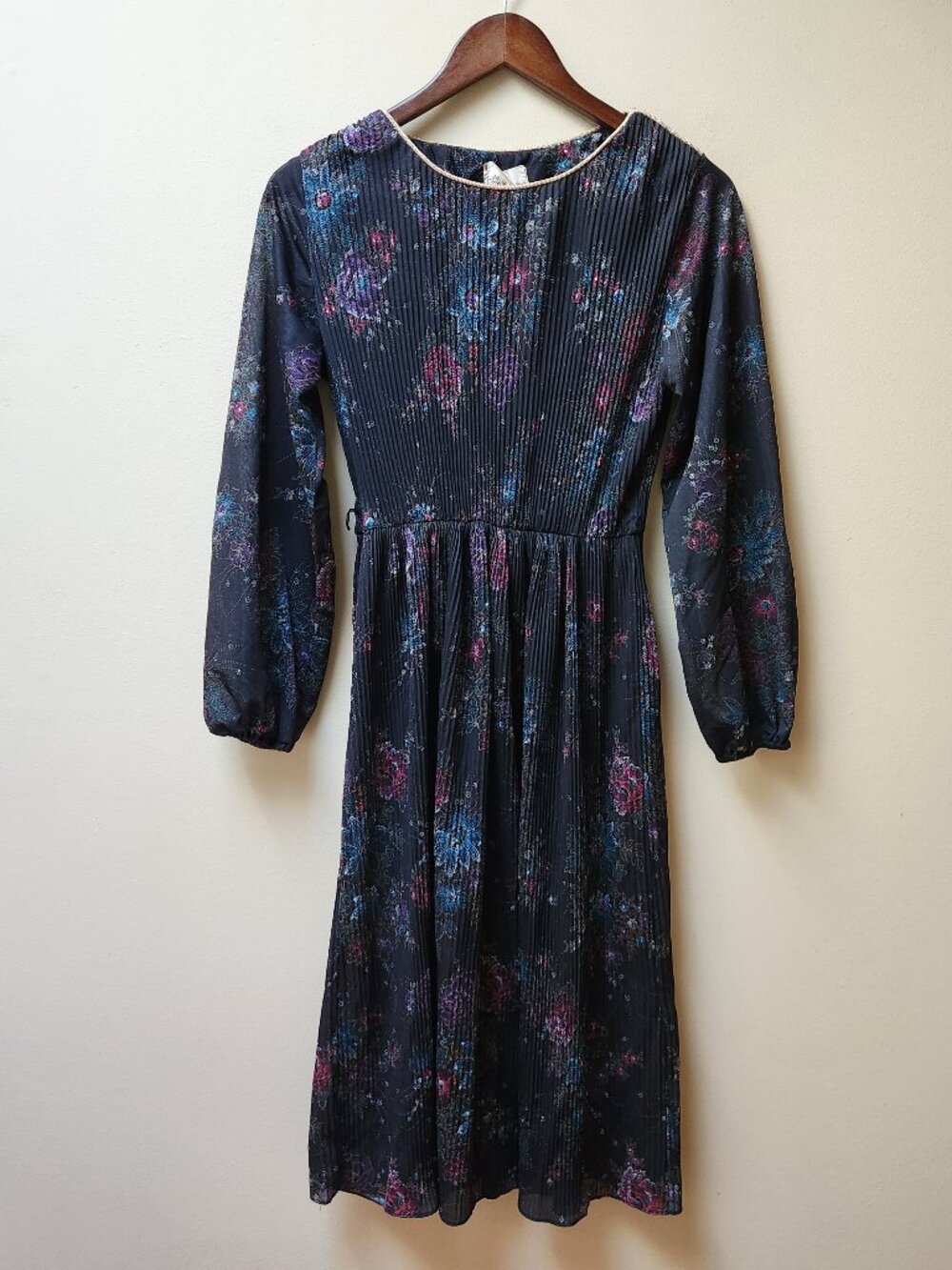 Vintage SEARS pleated floral dress / xs/s